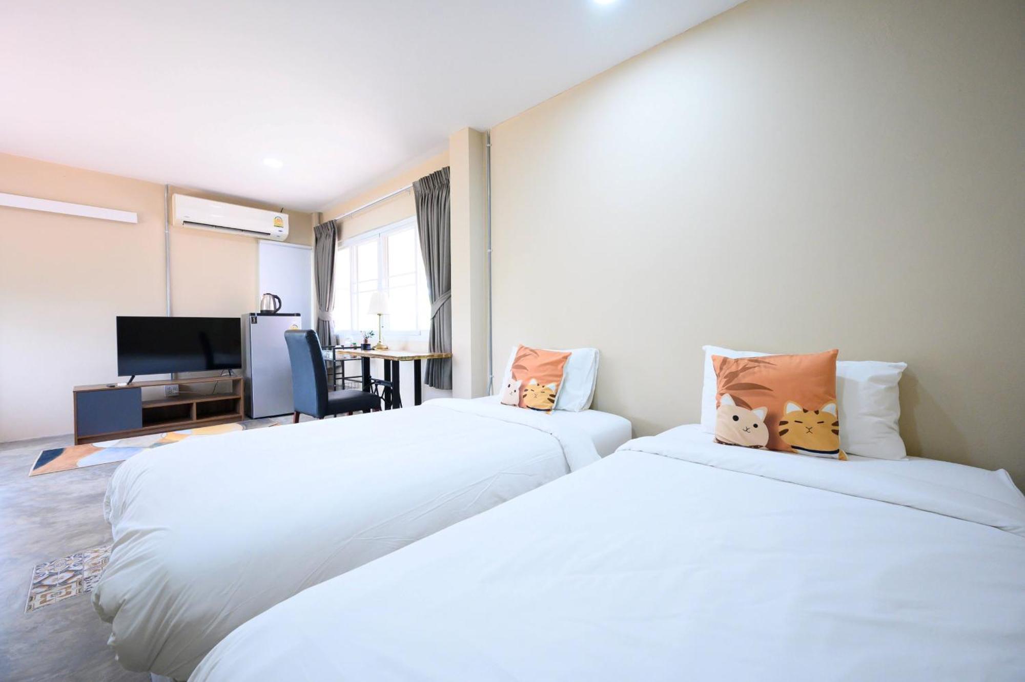 Busaya Resort & Cuisine Накхон Патом Екстериор снимка